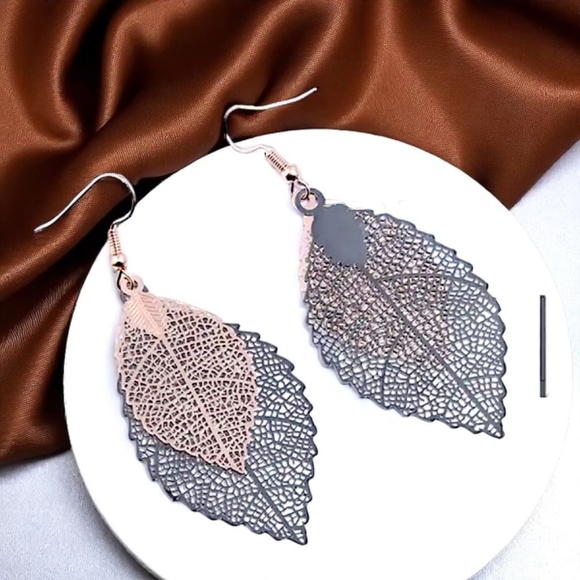 Vibrant Multicolored Earrings: Splash of Fun for Your Ears!  5 Styles Available - Picture 12 of 16